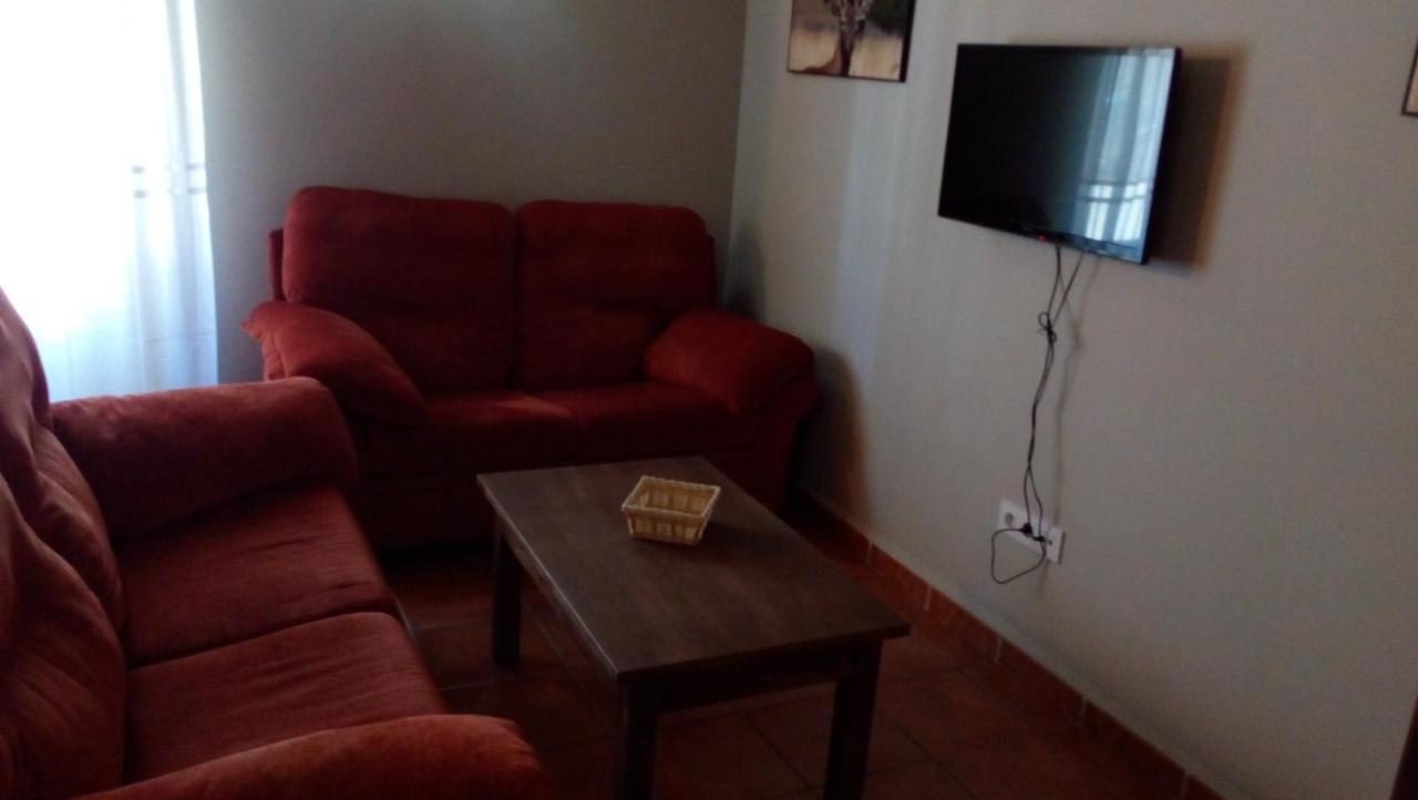 Apartamentos Rurales Casas De Los Maestros Talarrubias Exteriör bild