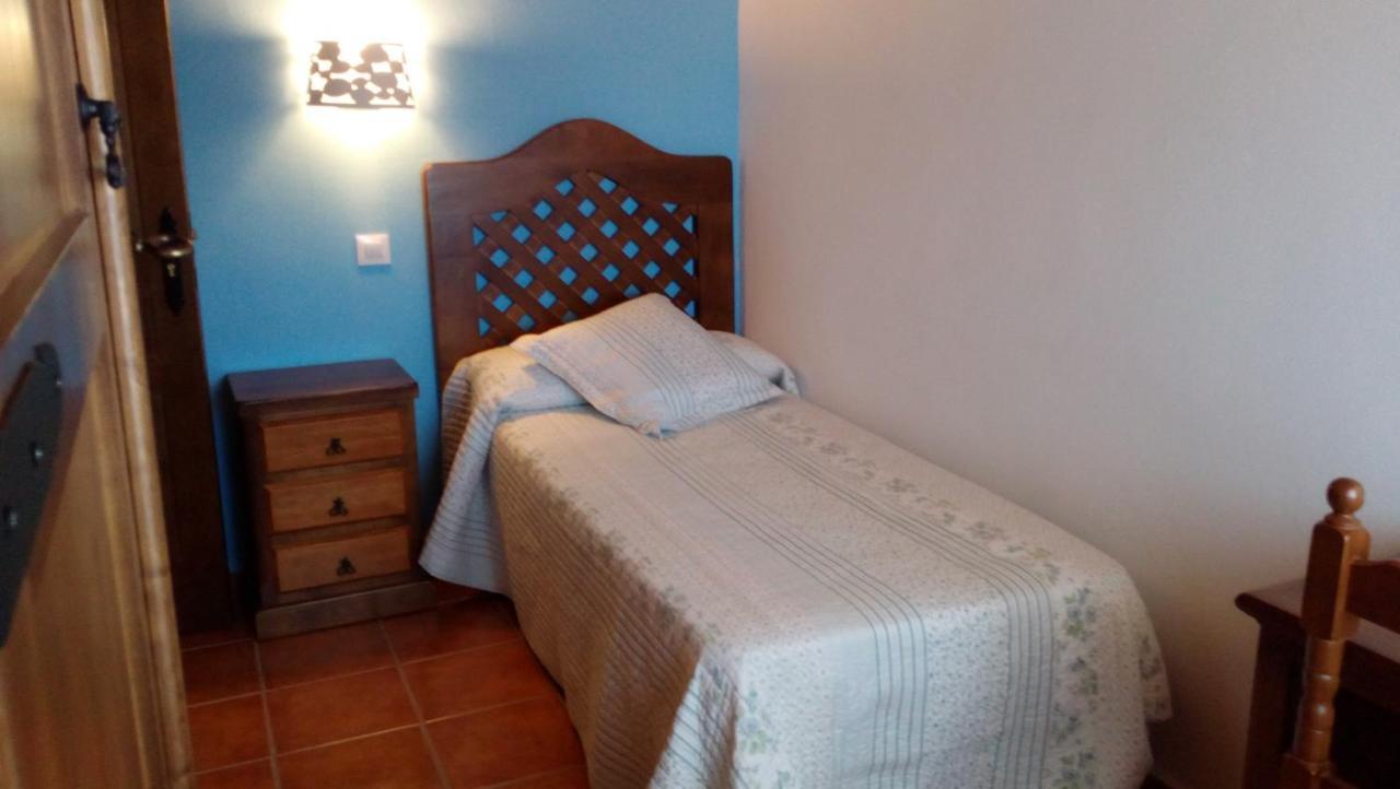 Apartamentos Rurales Casas De Los Maestros Talarrubias Exteriör bild